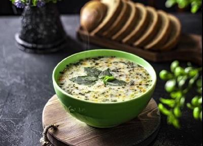 طرز تهیه آش گشنیز تبریزی به 2 روش با ماست و بدون ماست طرز تهیه آش گشنیز تبریزی به 2 روش با ماست و بدون ماست